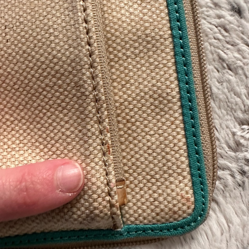 Fossil Tan and Navy Blue Polka Dot iPad Case Tablet or Mini Laptop Case - Picture 7 of 9